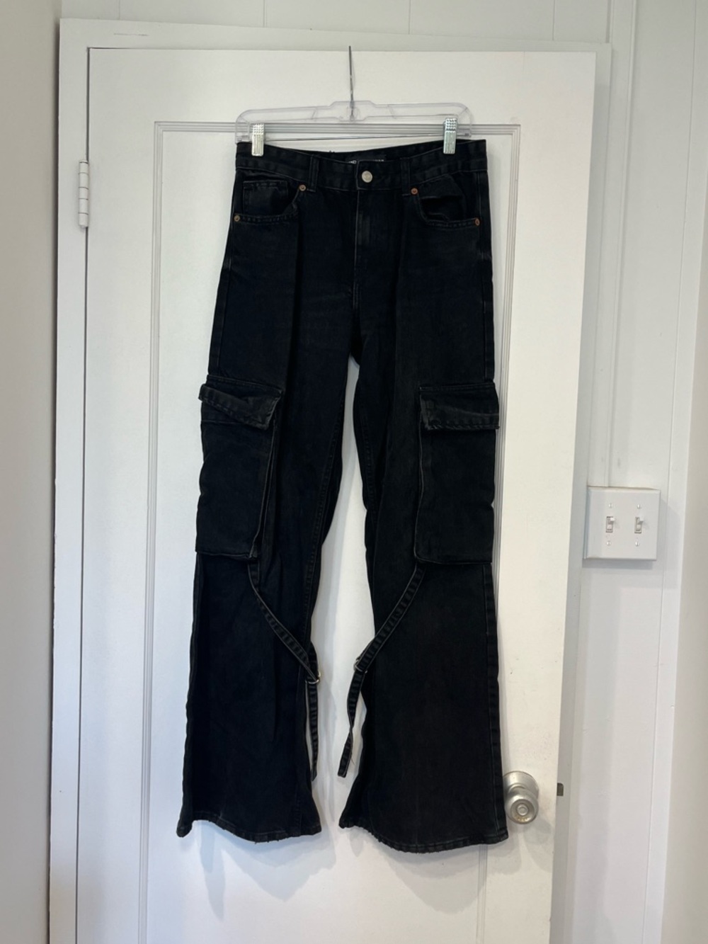Zara Black Cargo Jeans